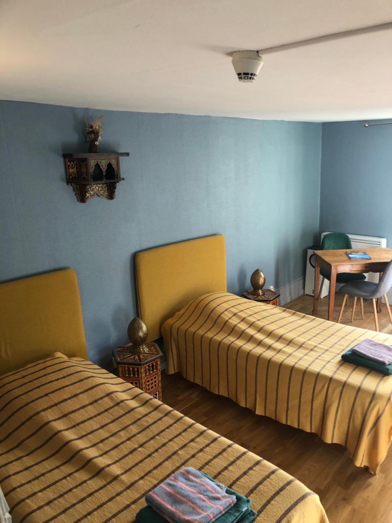 Le Dauphine Hotel Châtillon-en-Diois Buitenkant foto